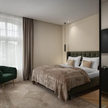 Boutique By Maier - Contactless Check-in